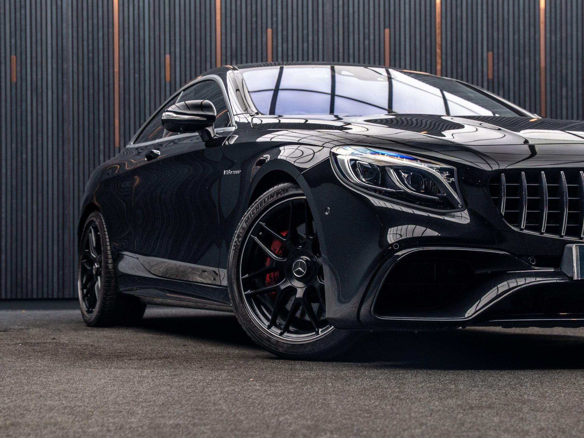 Mercedes-Benz S-Class view 7