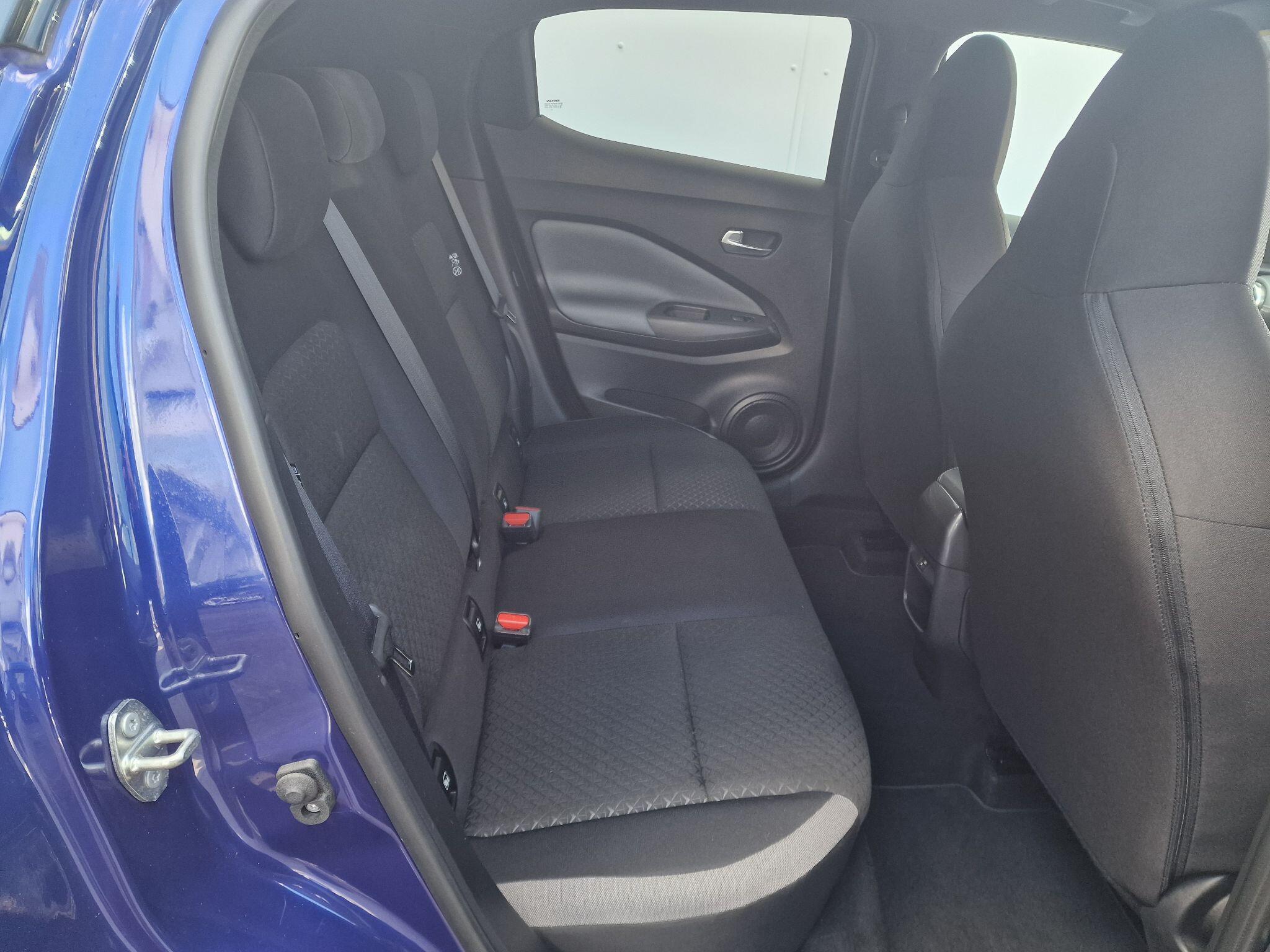 Nissan Juke view 44