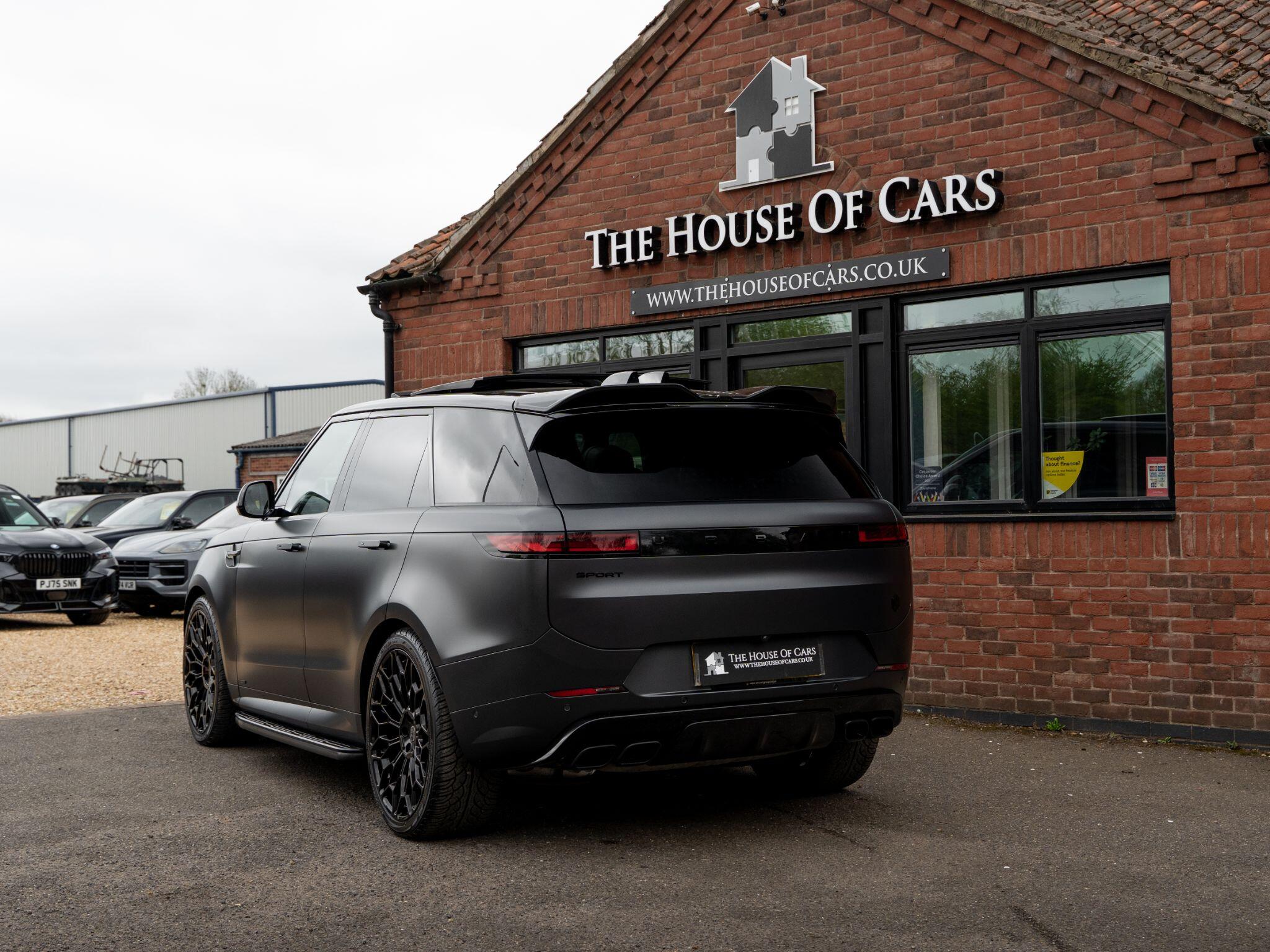 Land Rover Range Rover Sport view 11