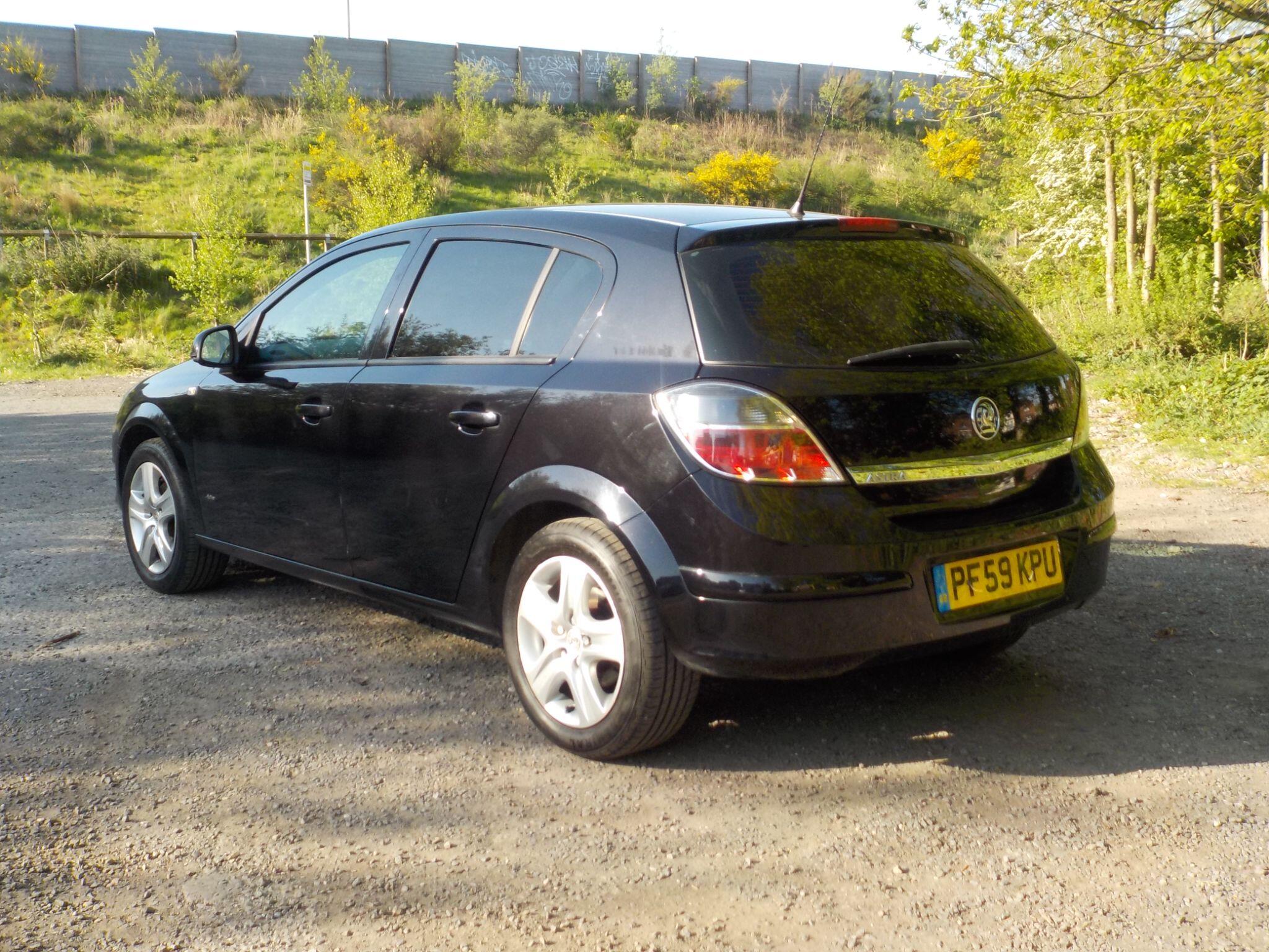 Vauxhall Astra 1.4i 16v Active 5dr