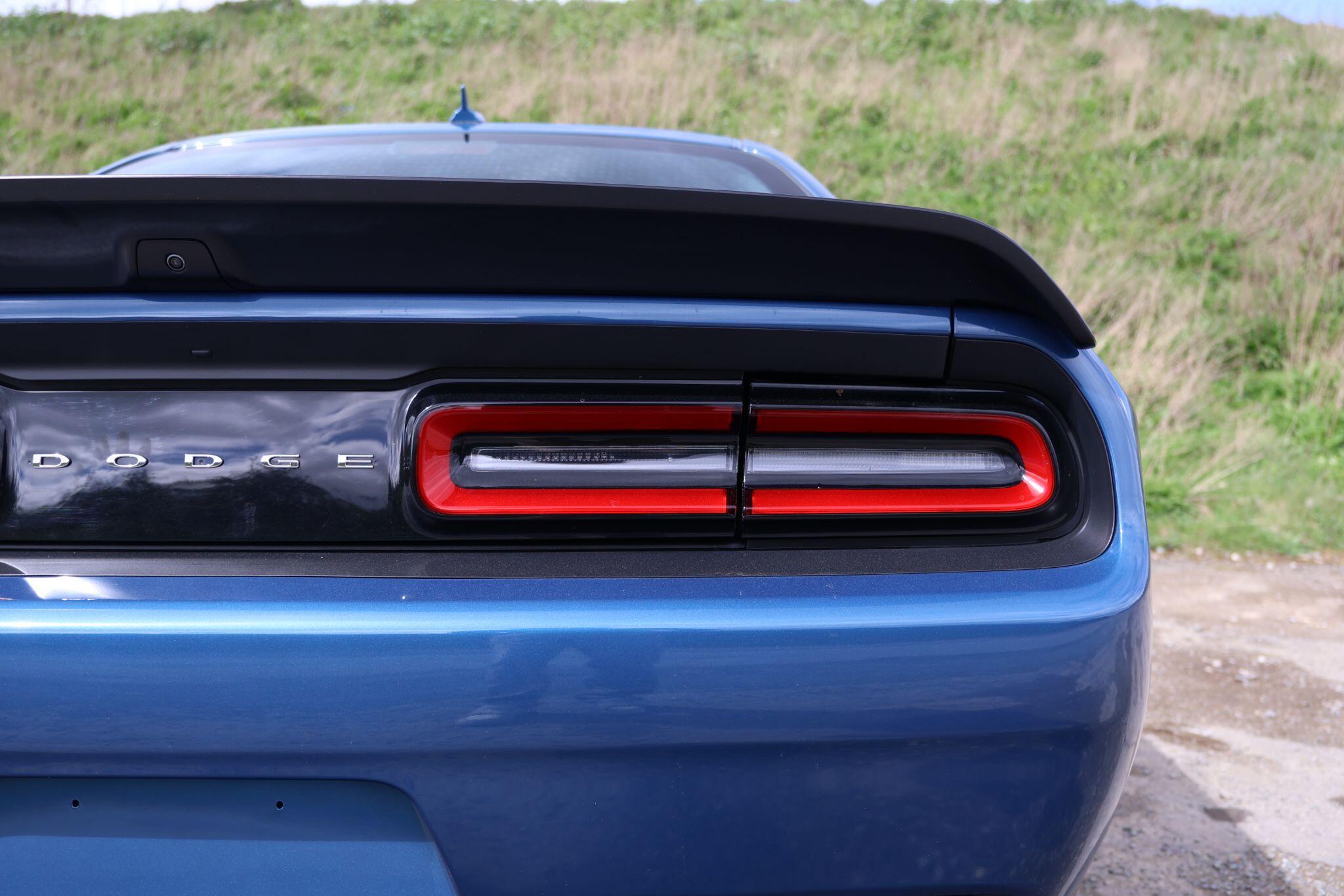 Dodge Challenger view 46