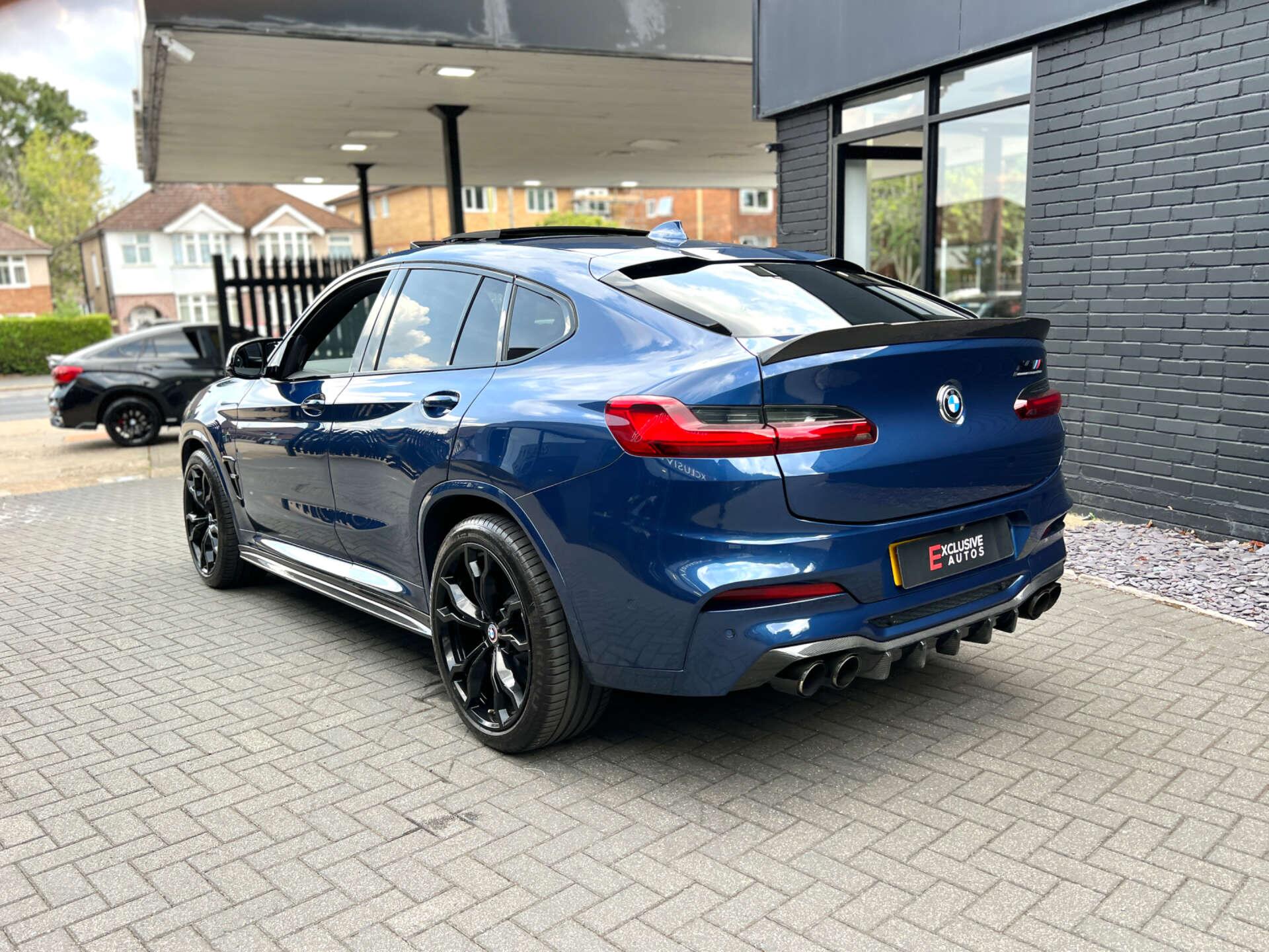 BMW X4 M view 33
