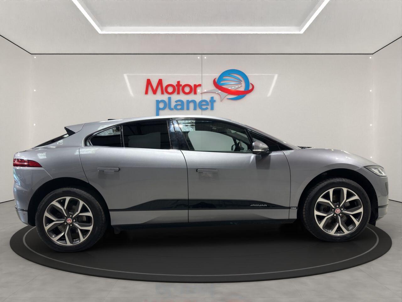 Jaguar I-Pace view 5