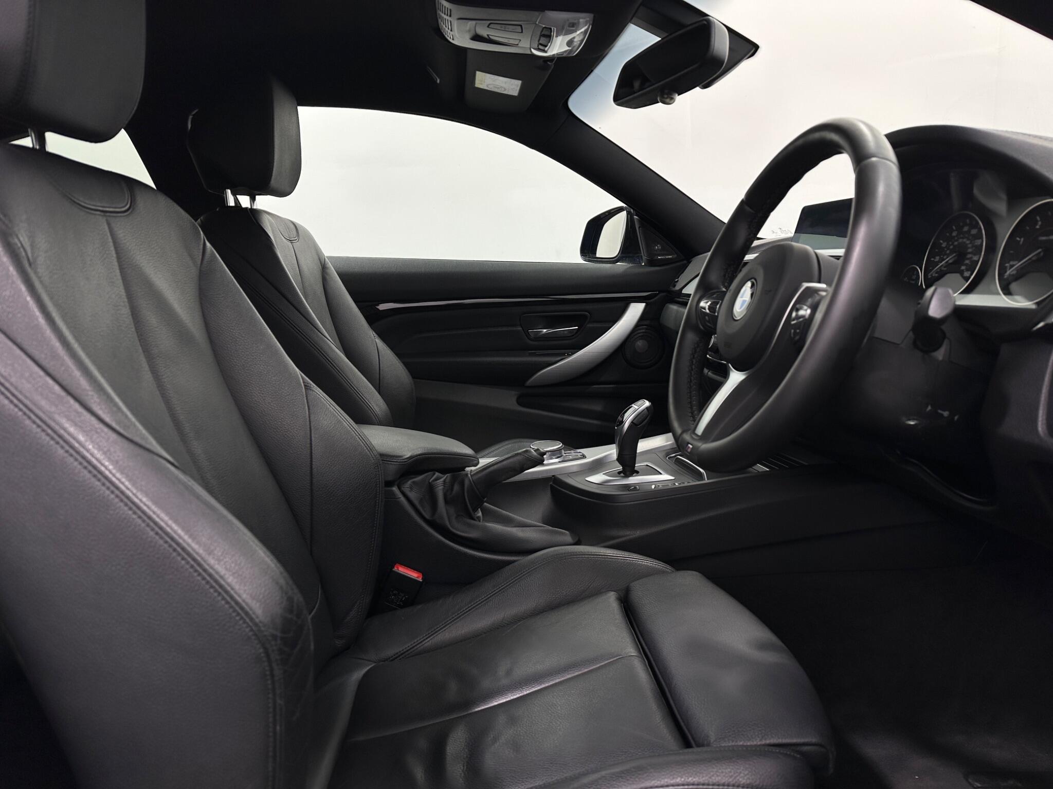 BMW 4 Series view 34