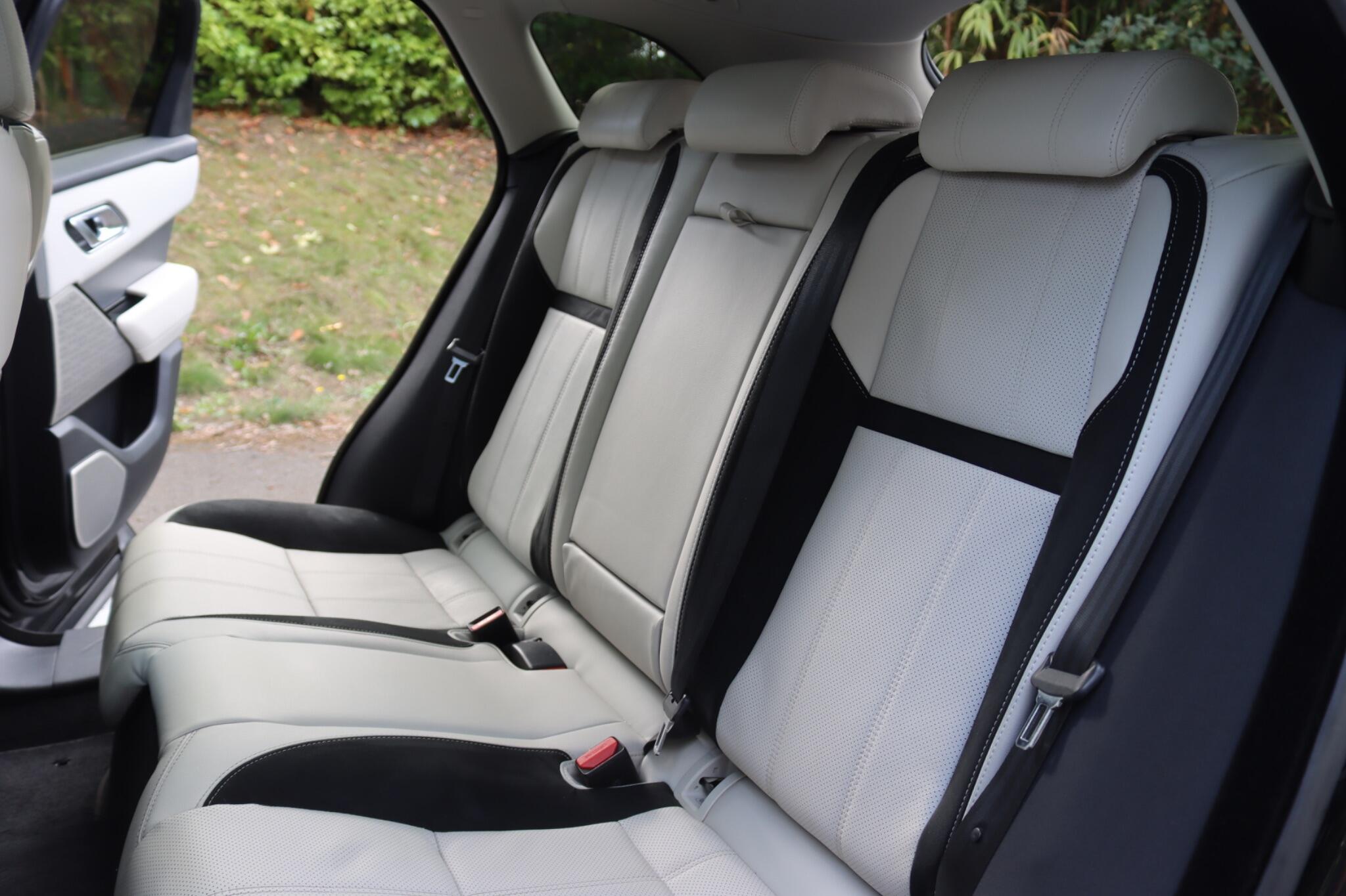 Land Rover Range Rover Velar view 6
