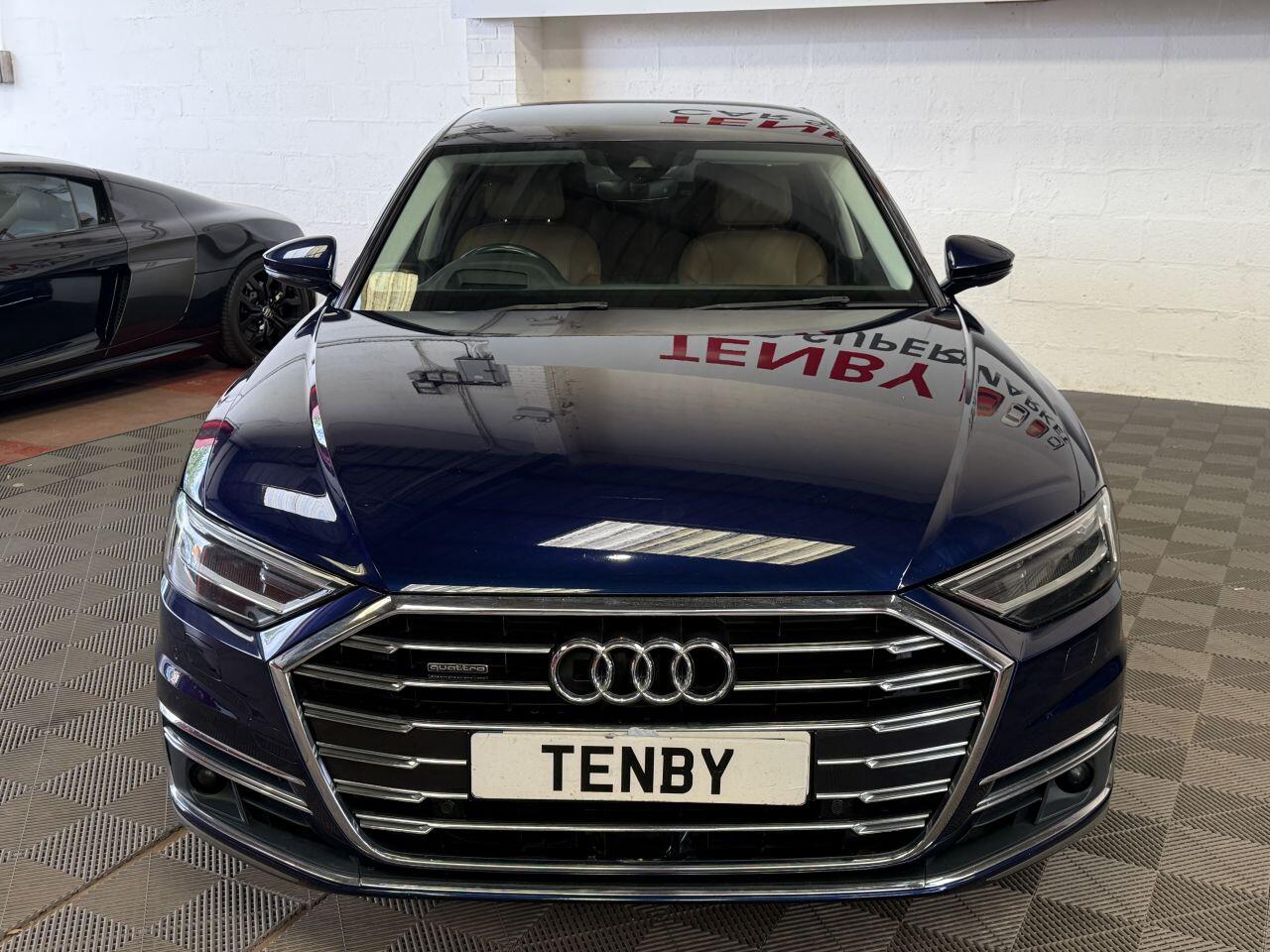 Audi A8 view 3