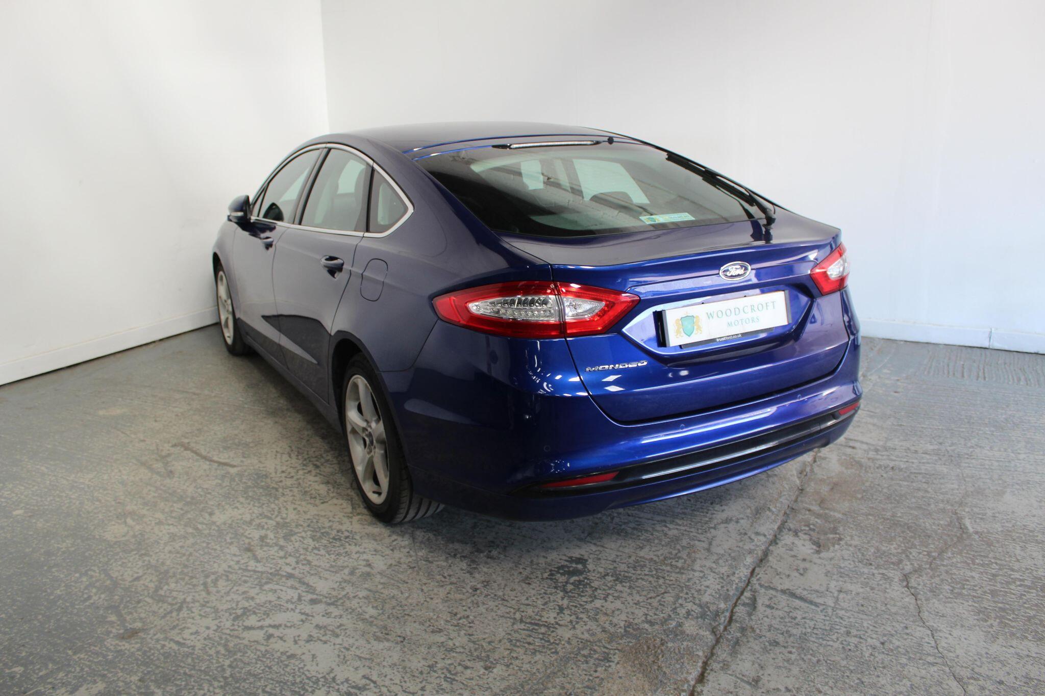 Ford Mondeo view 7