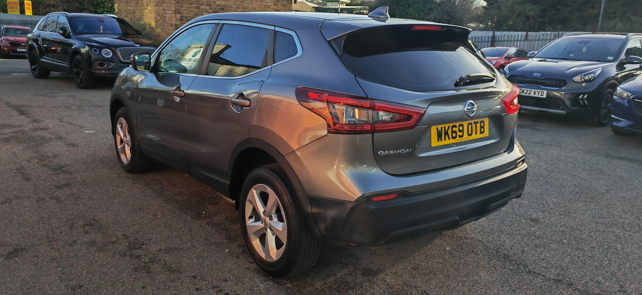 Nissan Qashqai view 6