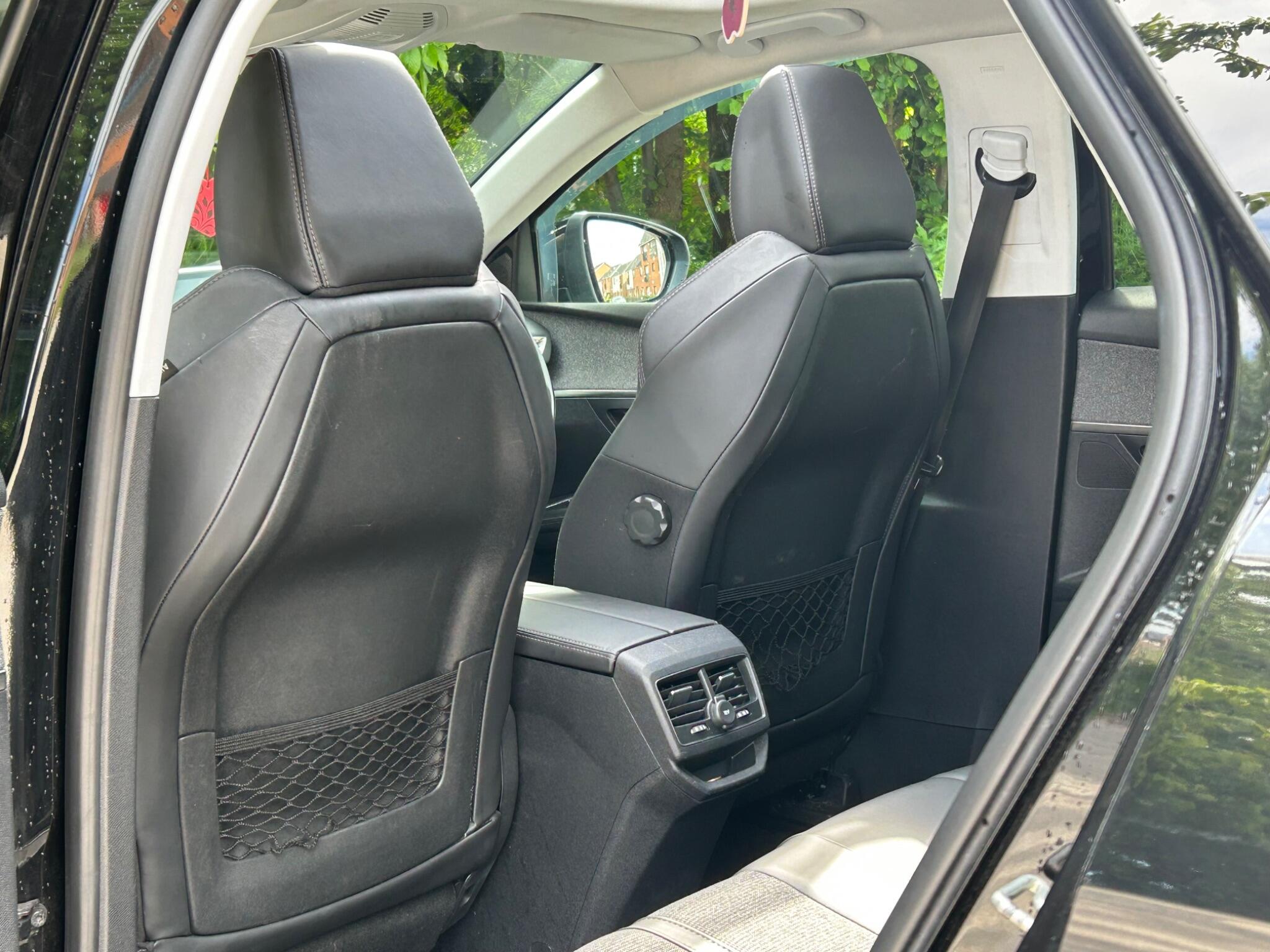 Peugeot 3008 view 18