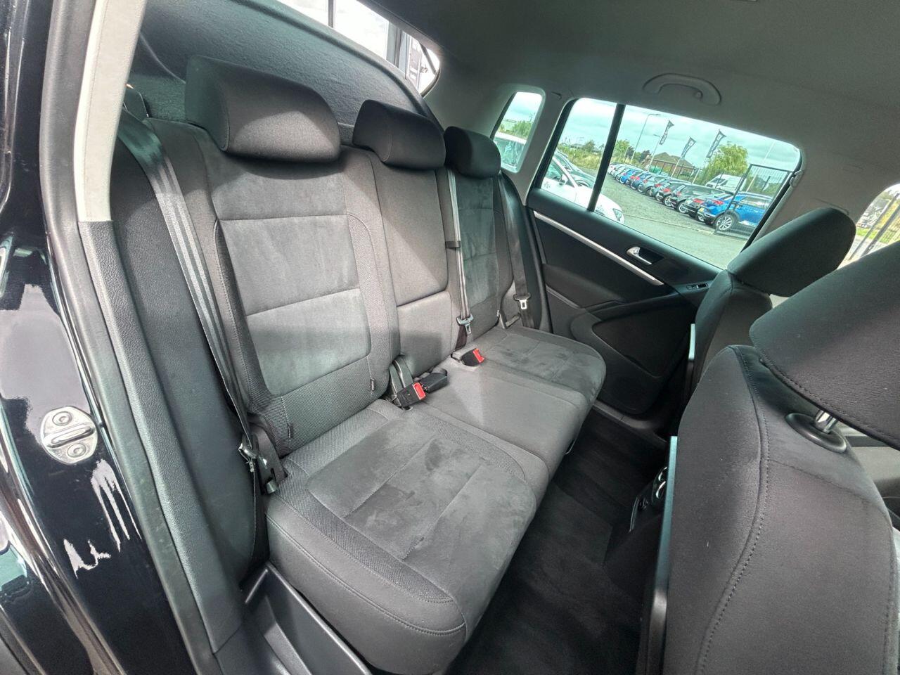 Volkswagen Tiguan view 15