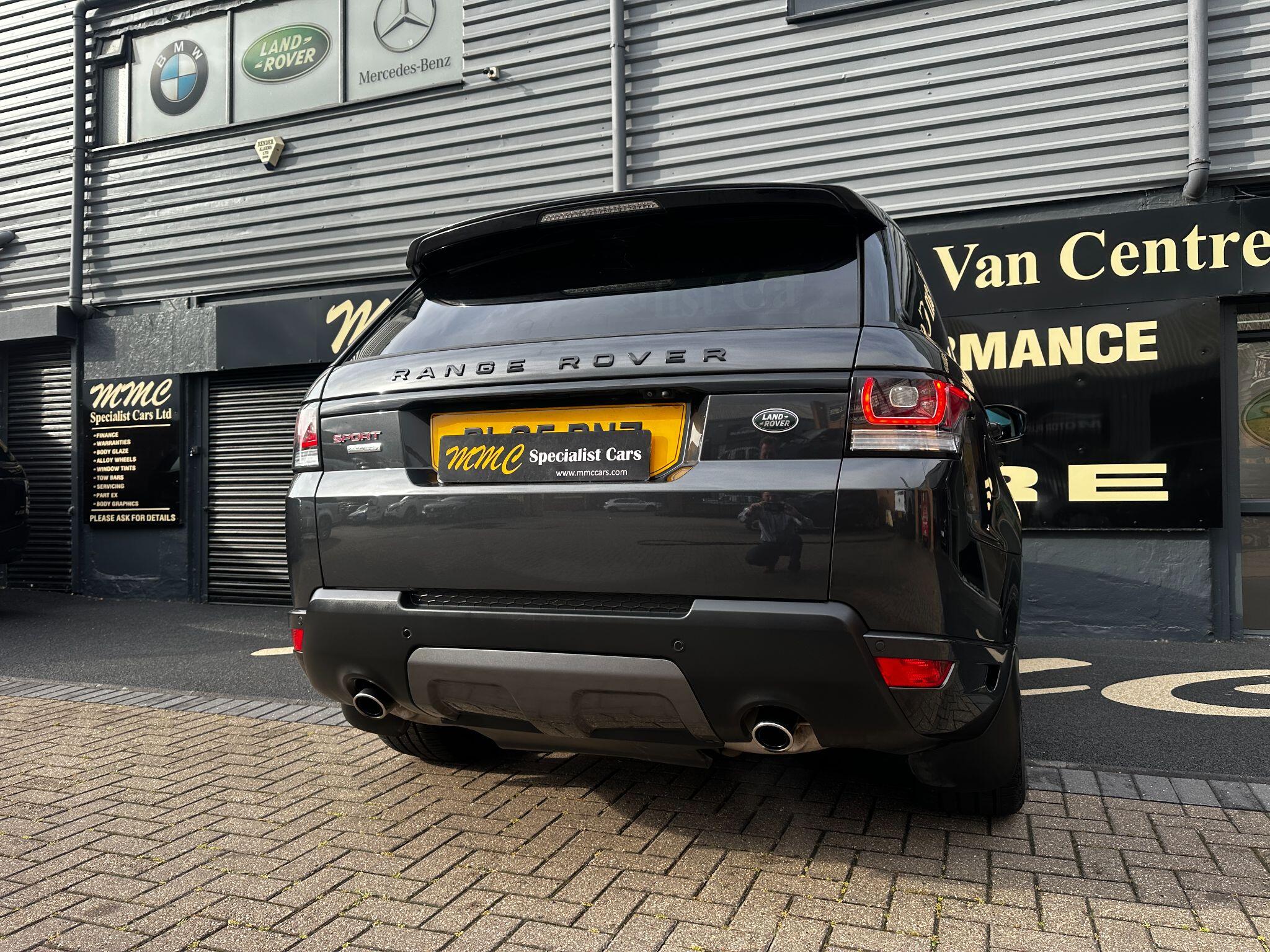 Land Rover Range Rover Sport view 40