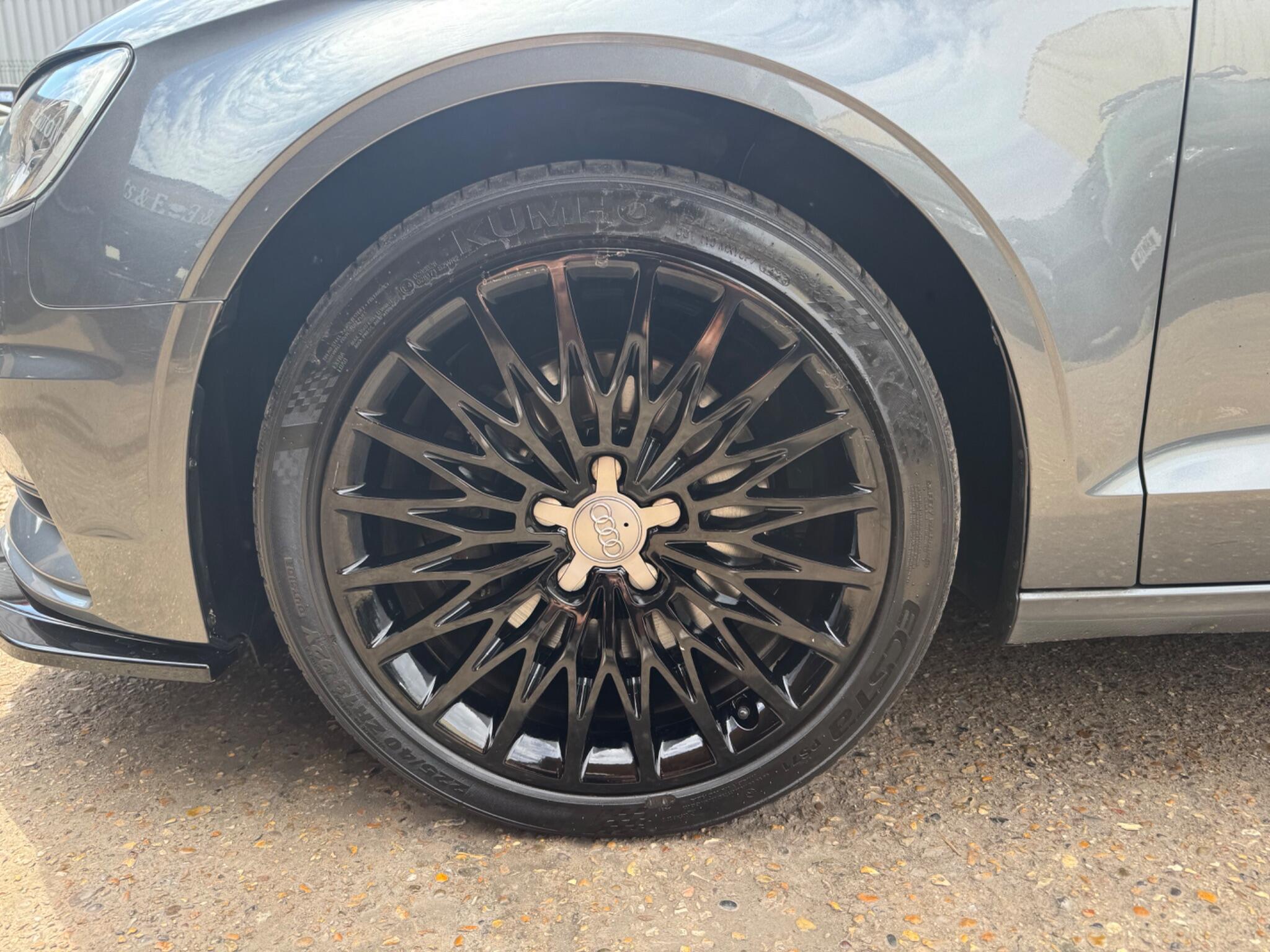 Audi A3 view 24