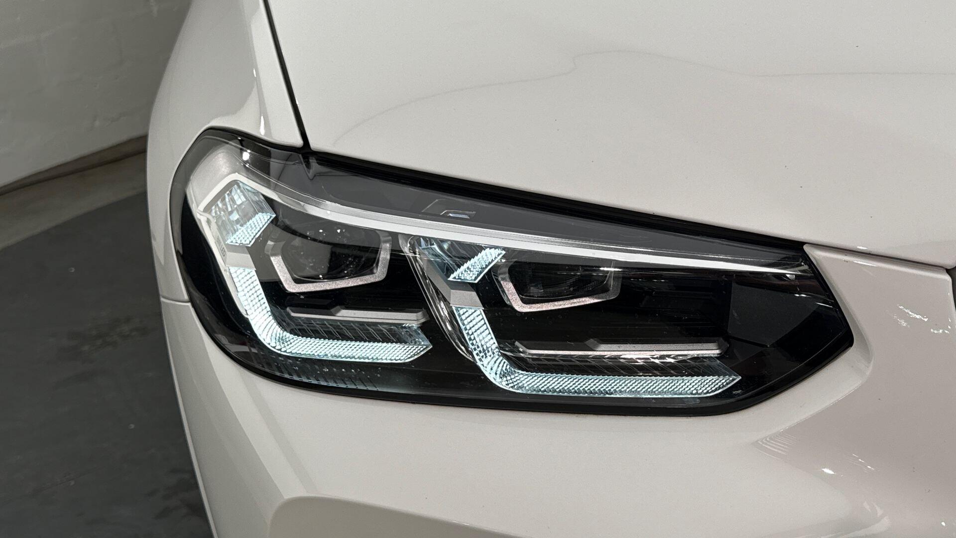 BMW X3 view 23