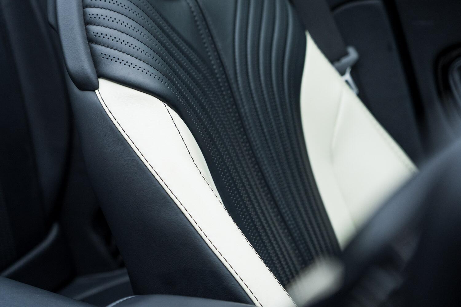 Aston Martin DB11 view 41