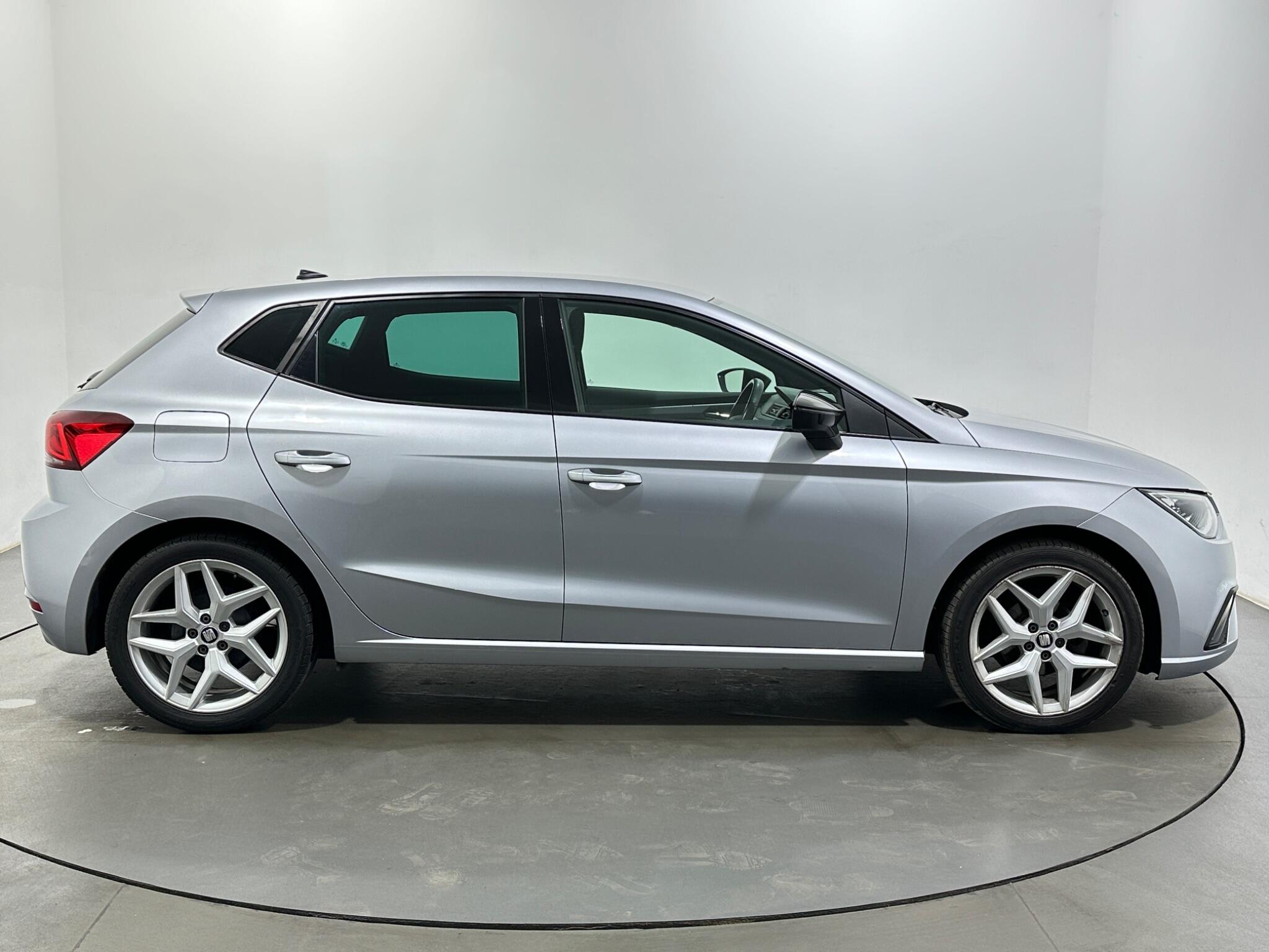 Seat Ibiza view 9