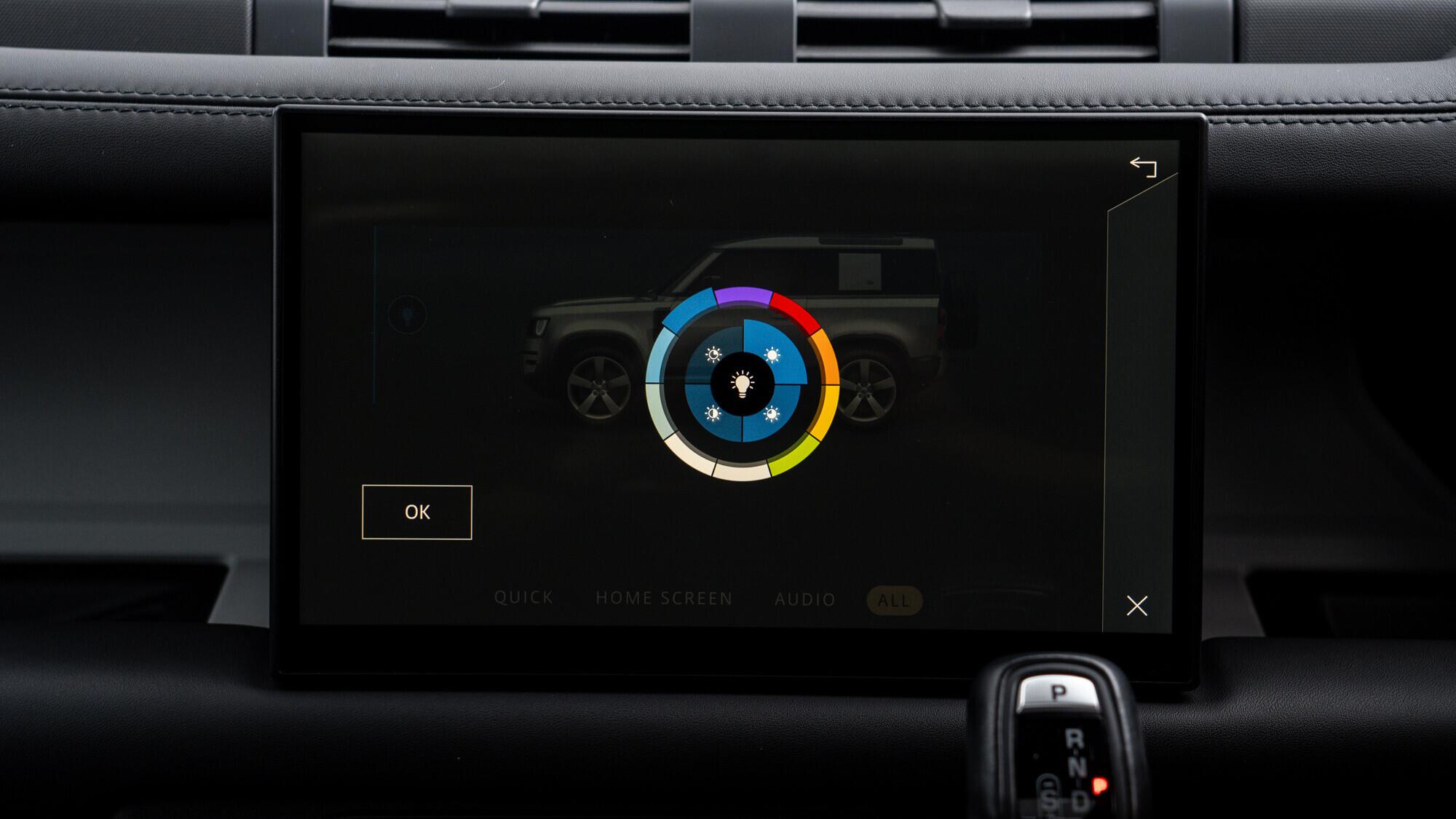 Land Rover Defender view 33