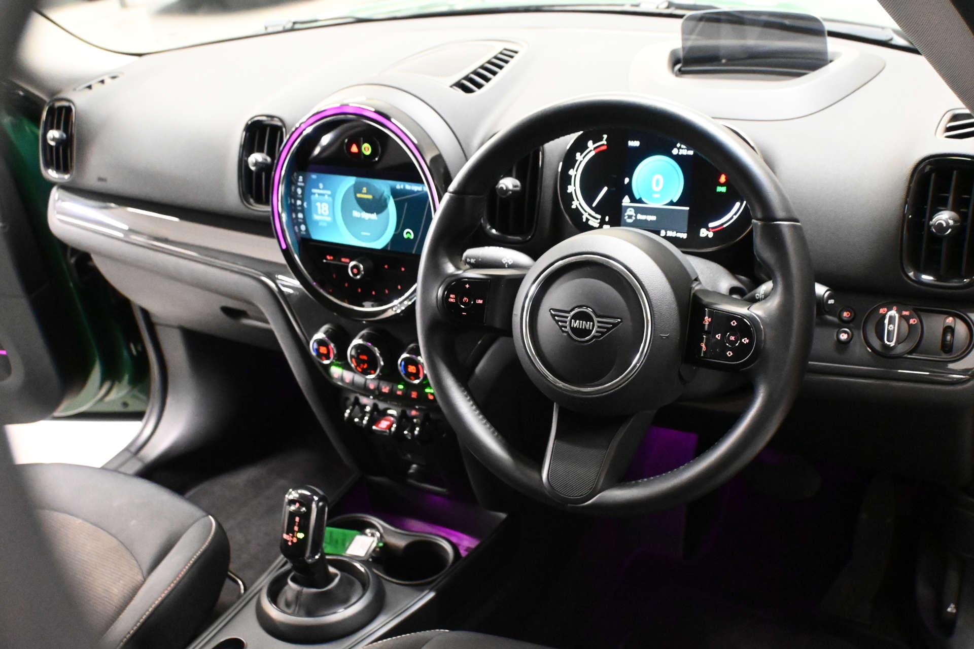 Mini Countryman view 14
