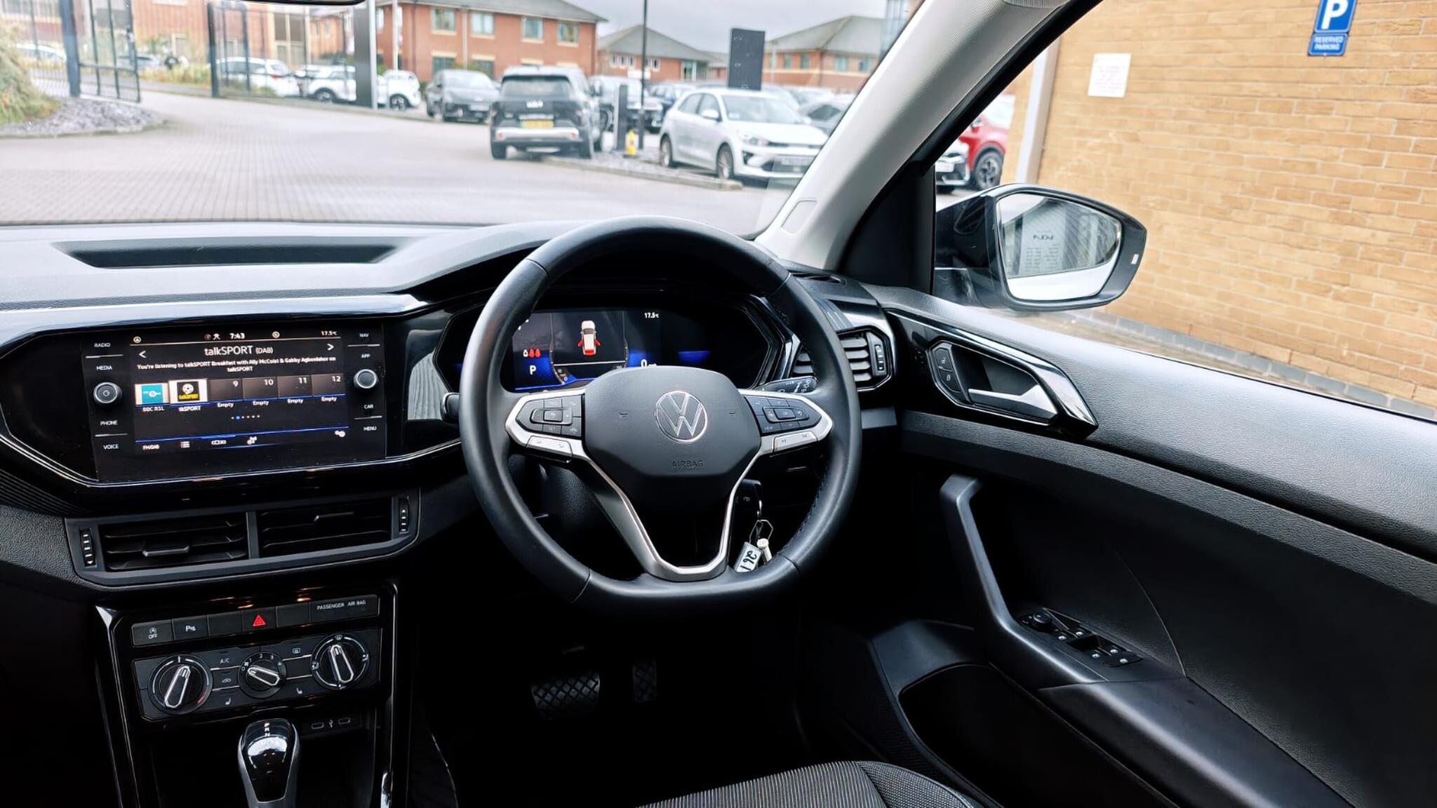 Volkswagen T-Cross view 12