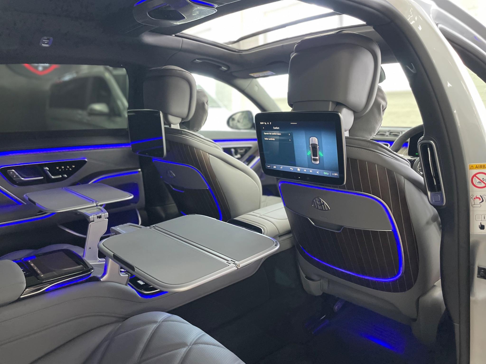Mercedes-Benz S-Class view 9