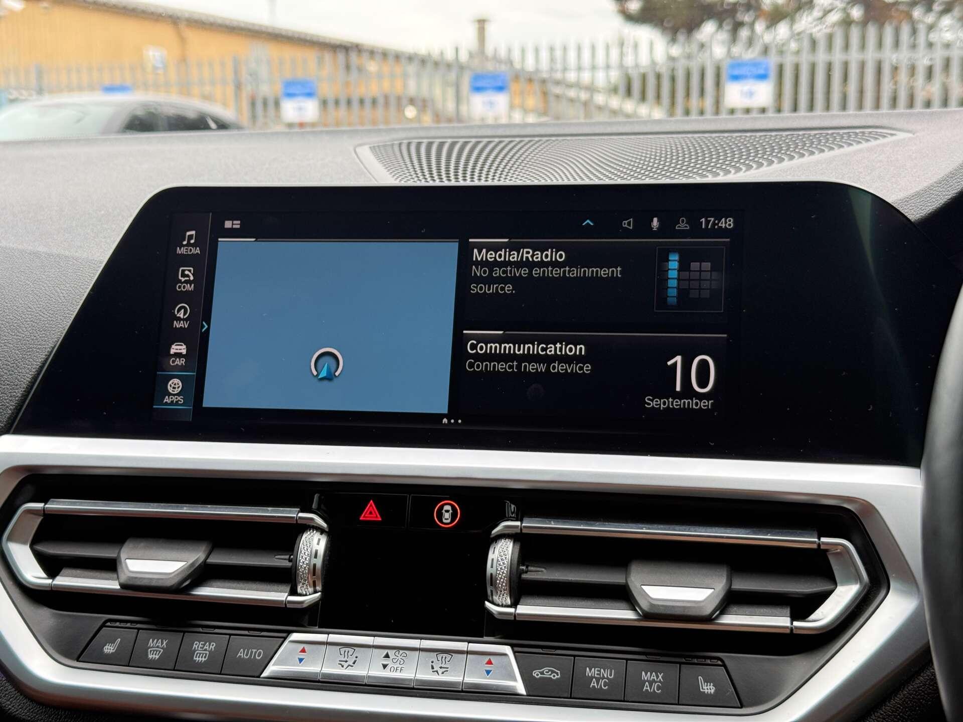 BMW 3 Series view 65
