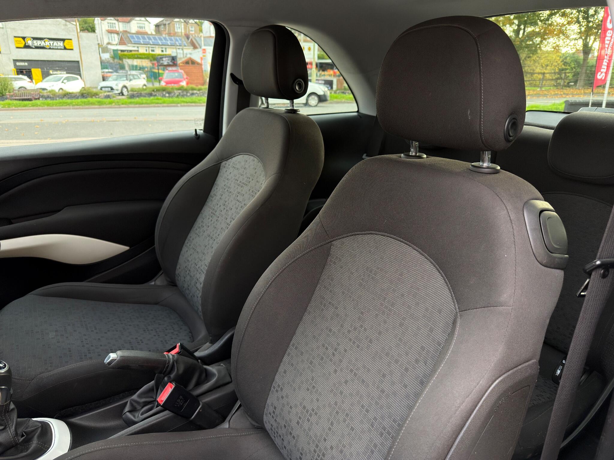 2015 Vauxhall ADAM image 12