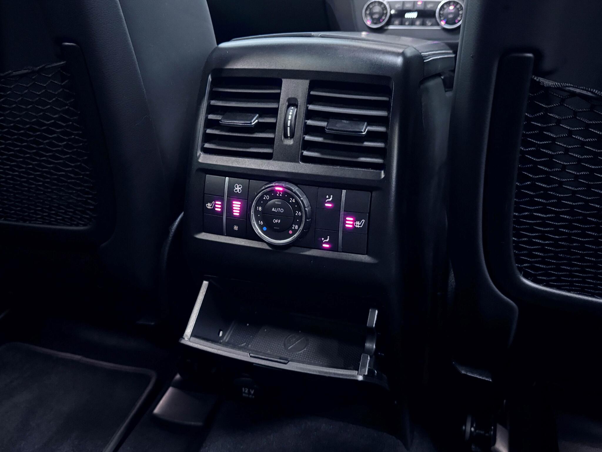 Mercedes-Benz Gle view 21
