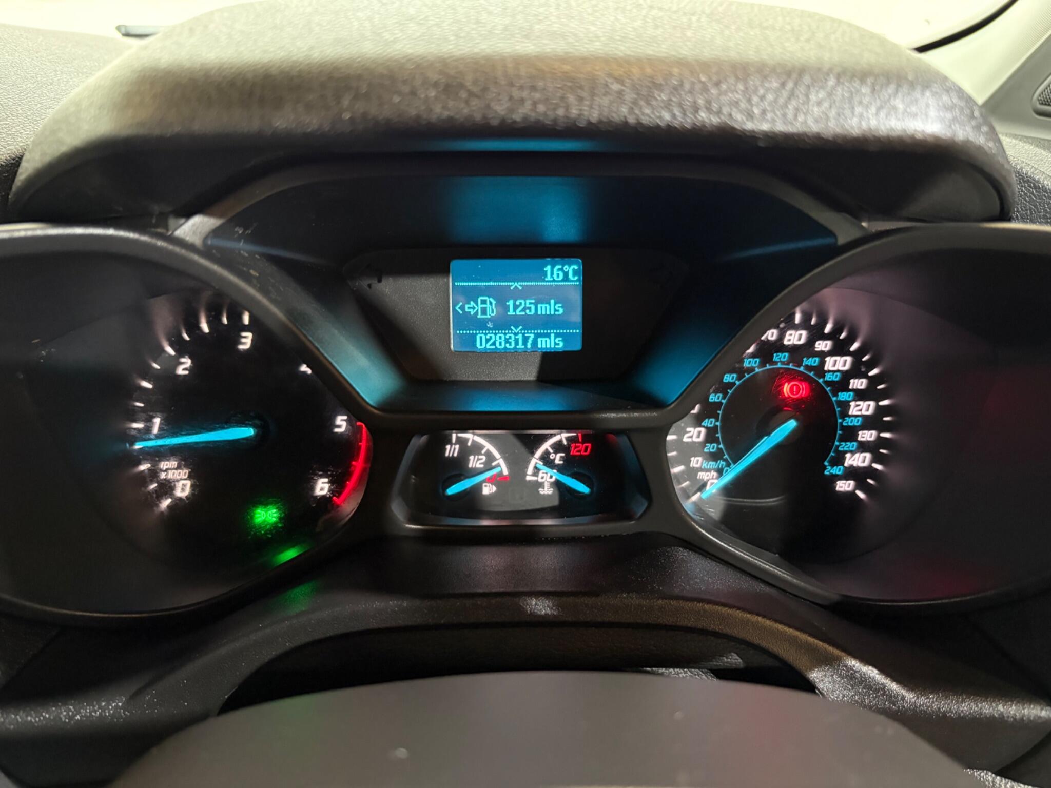 Ford Tourneo Connect view 5