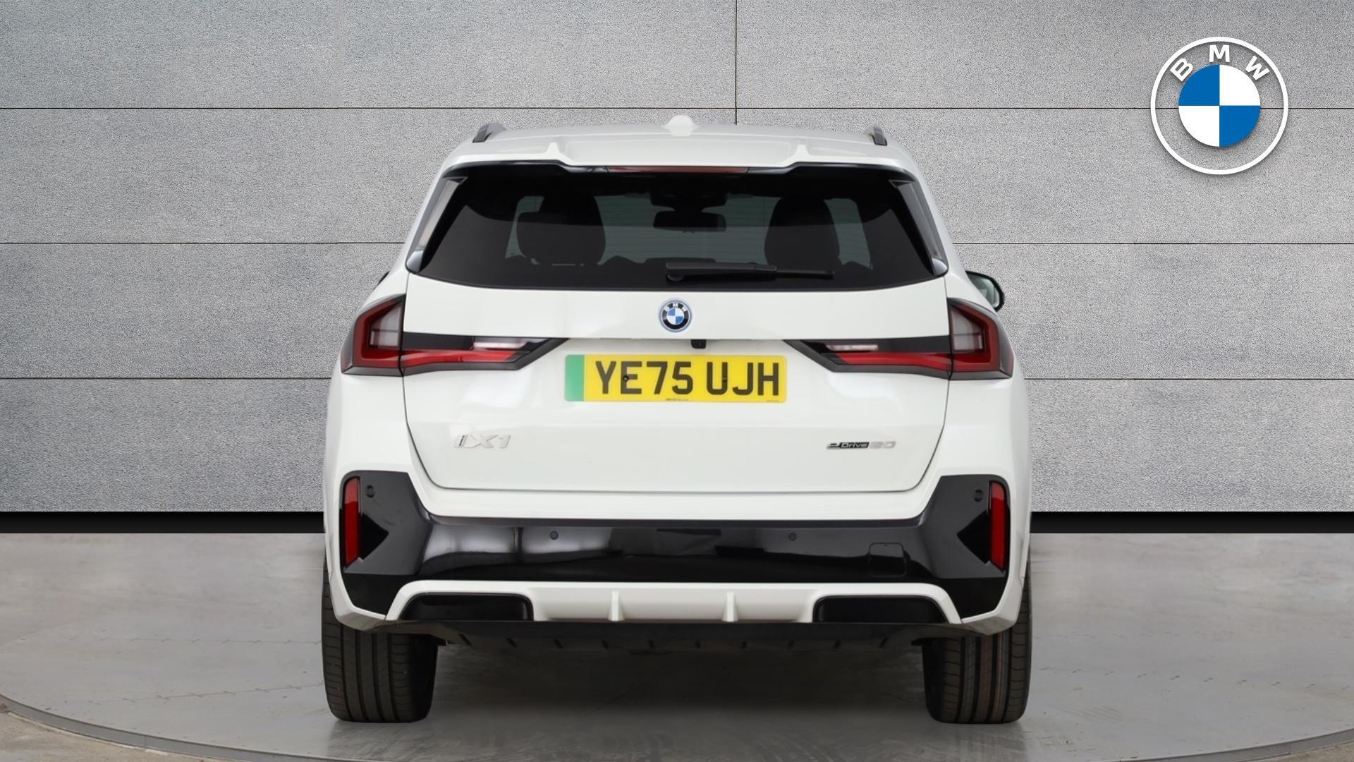 BMW iX1 view 15
