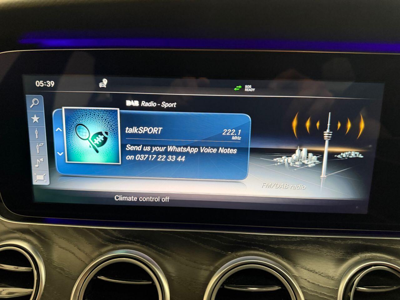 Mercedes-Benz E Class view 31