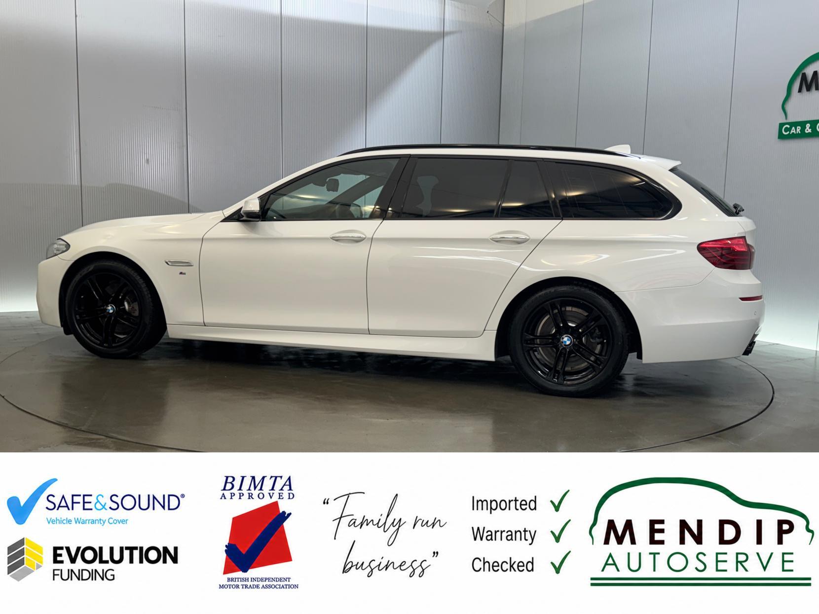 BMW 5 Series view 10