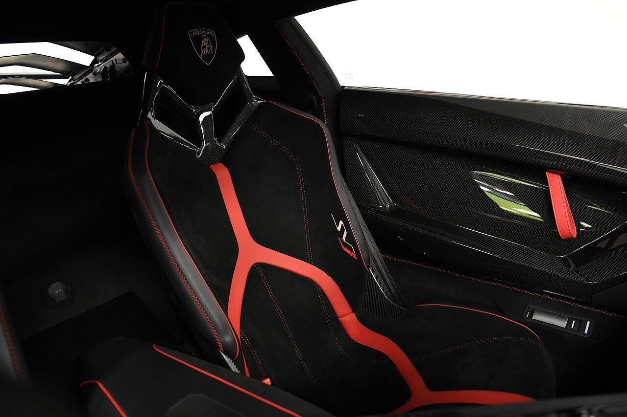 Lamborghini Aventador view 11