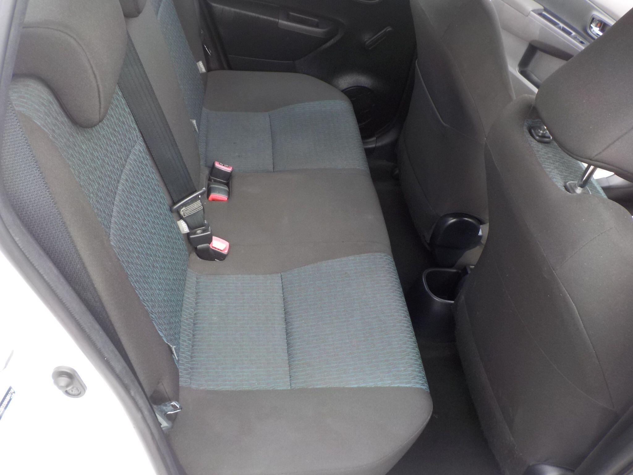 Toyota Yaris 1.33 Dual VVT-i TR Euro 5 5dr