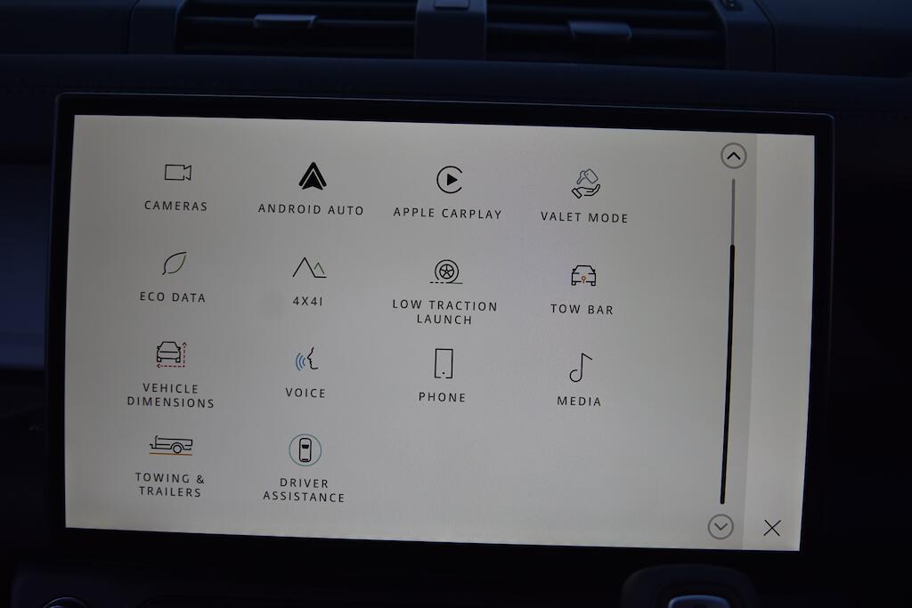 Land Rover Defender view 55