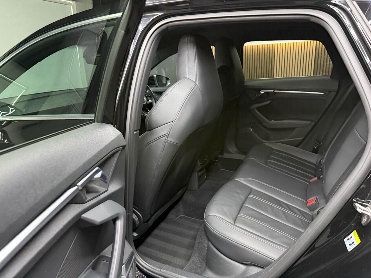Audi A3 view 44