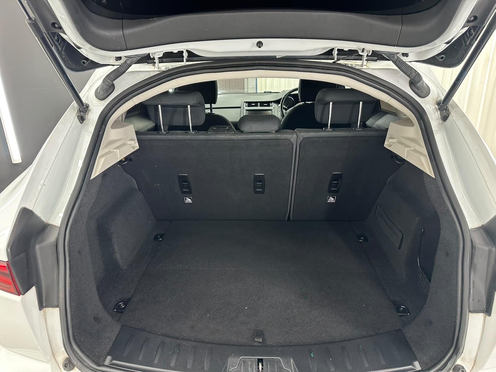 Jaguar E-Pace view 20