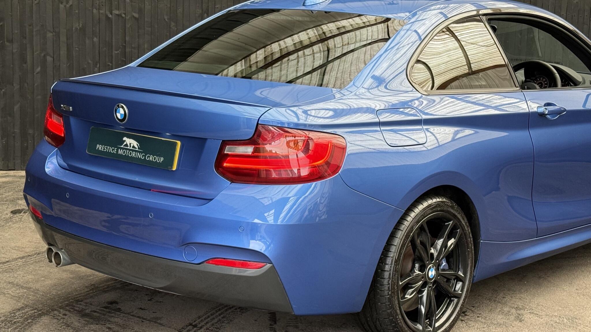 BMW 2 Series view 13