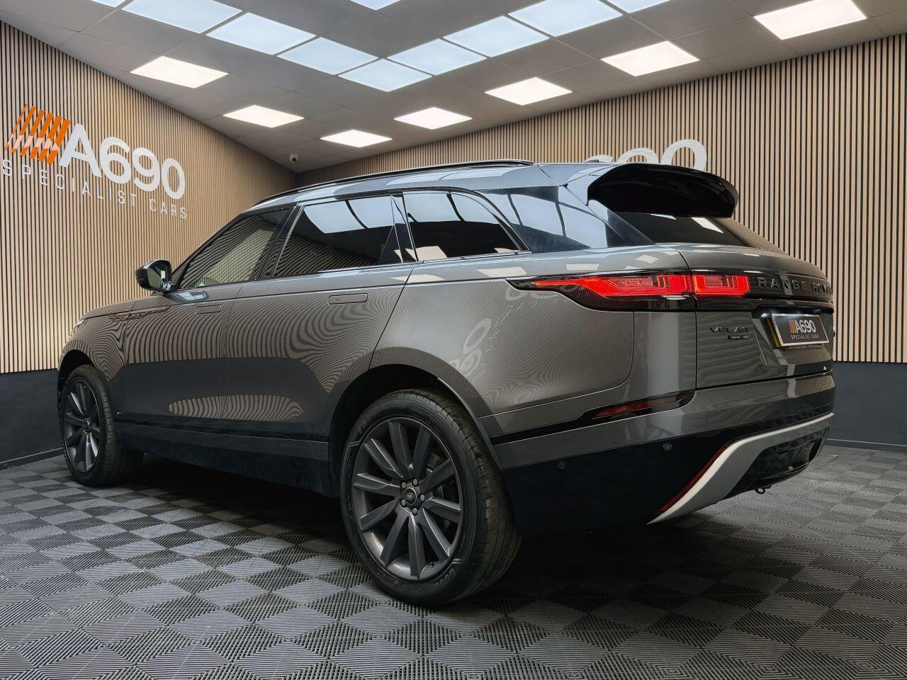 Land Rover Range Rover Velar view 5
