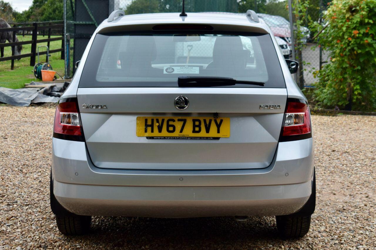 Skoda Fabia view 9