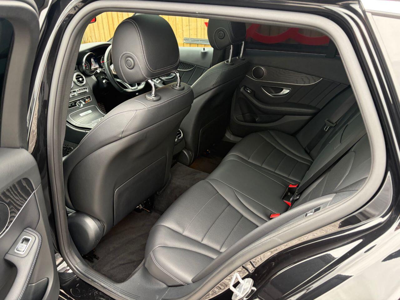 Mercedes-Benz C-Class view 20