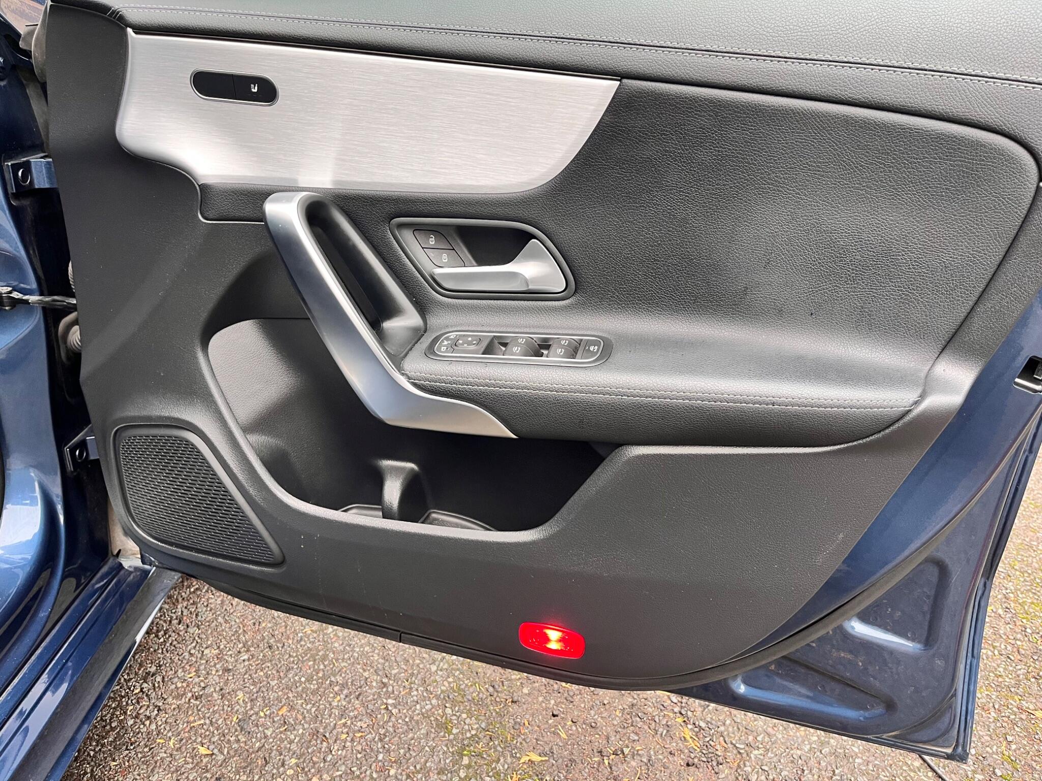 Mercedes-Benz CLA view 39