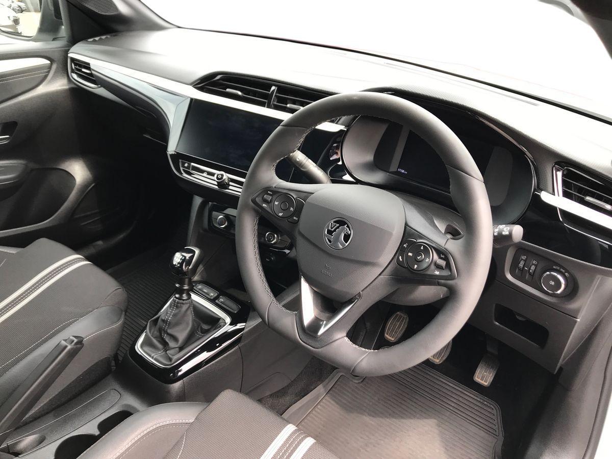 Vauxhall Corsa view 3