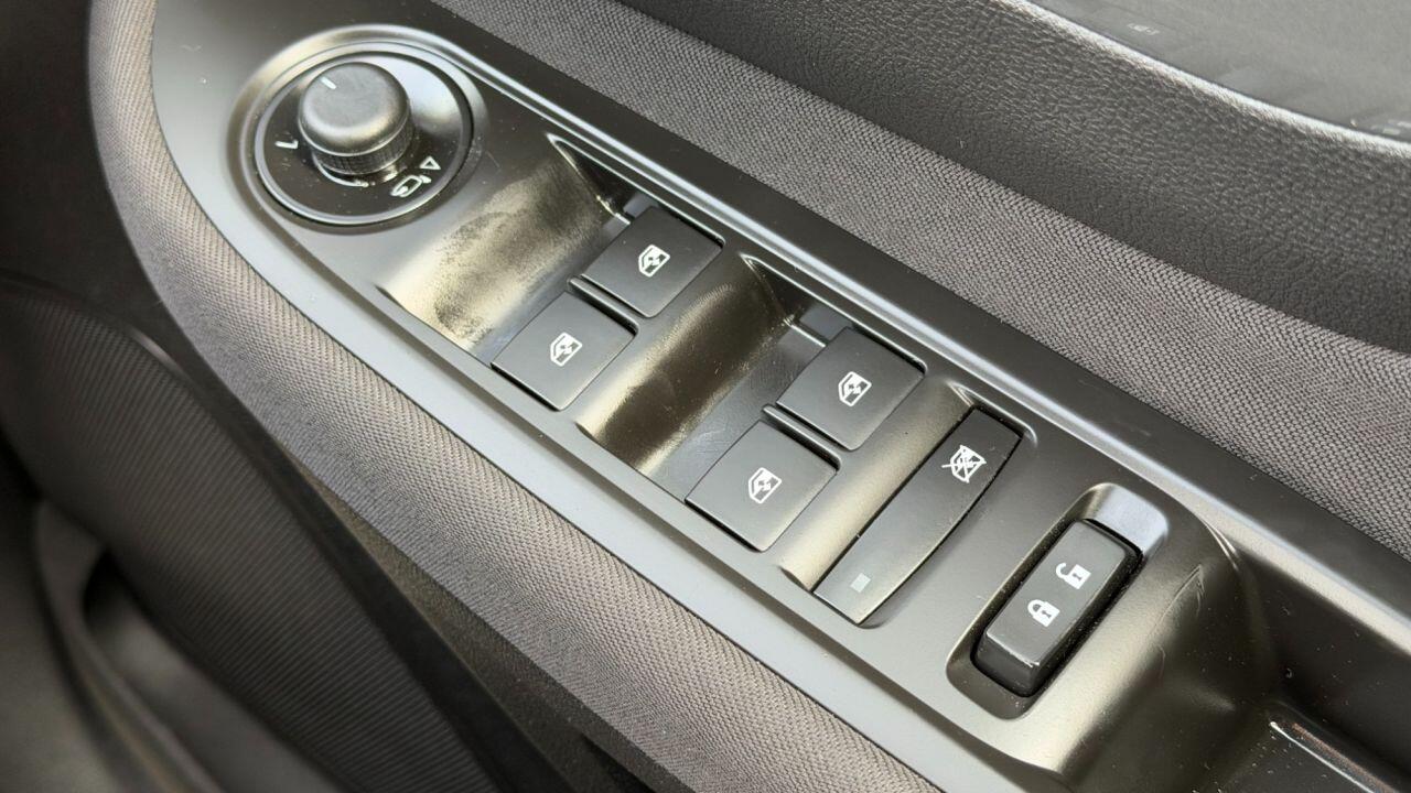 Vauxhall Mokka view 28