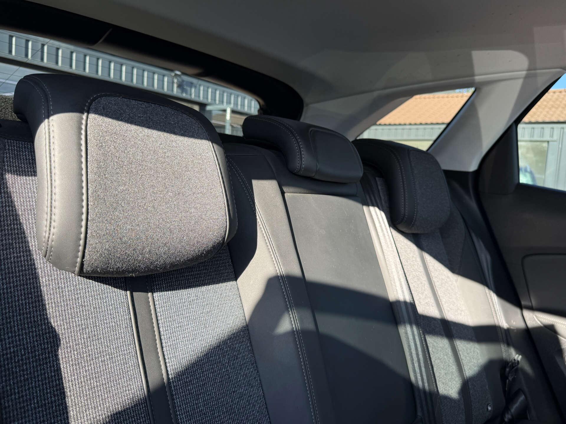 Peugeot 3008 view 64