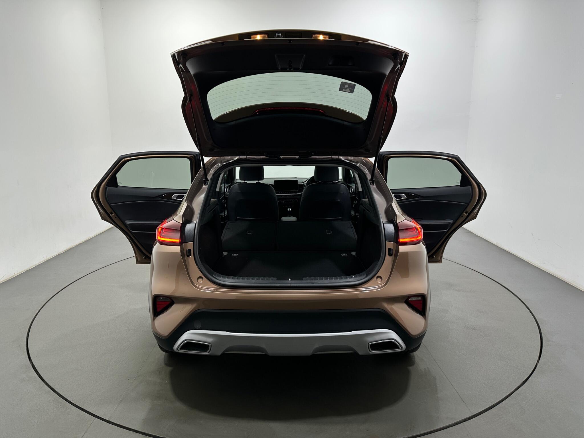 Kia Xceed view 43