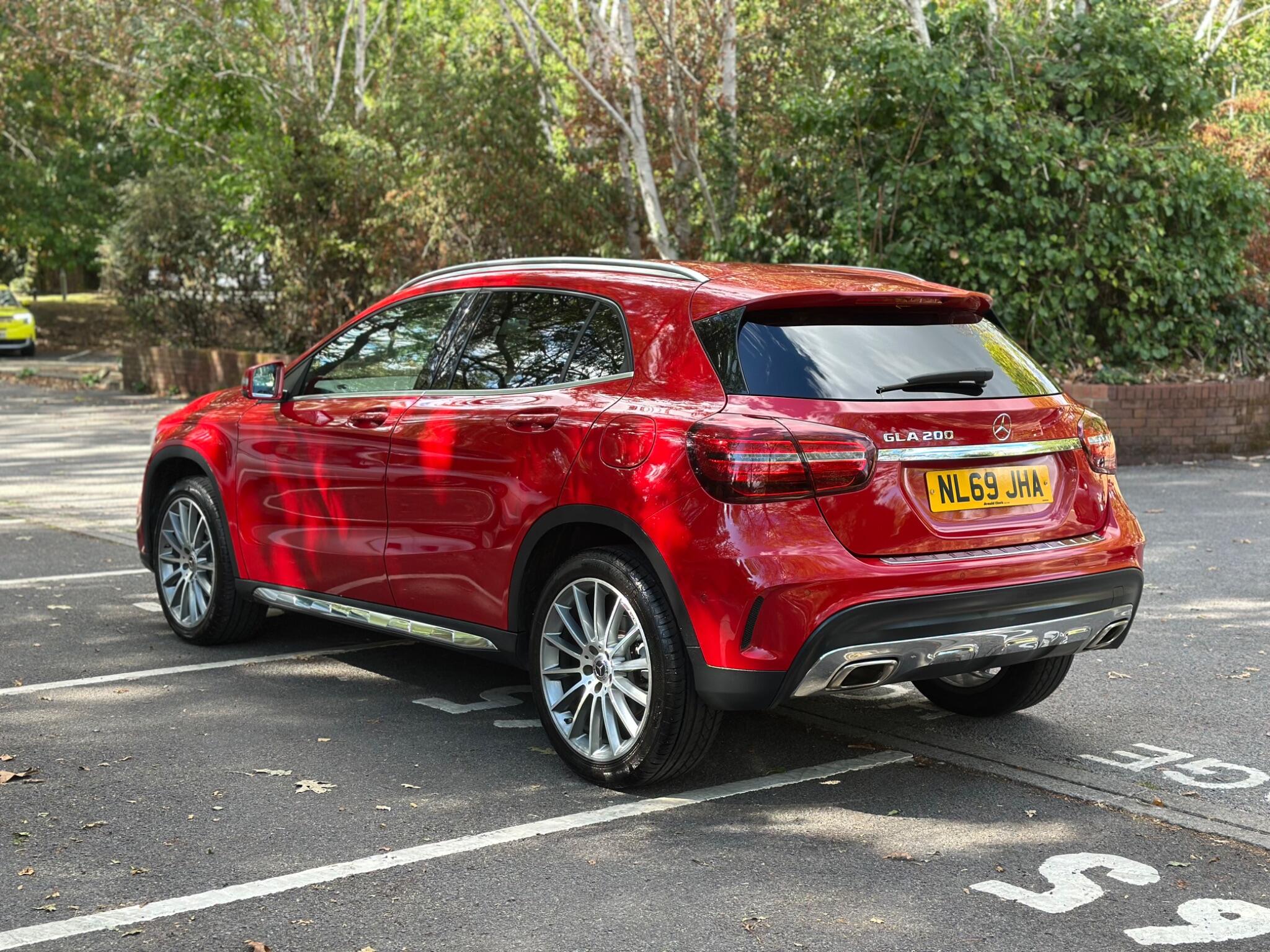 Mercedes-Benz Gla view 6