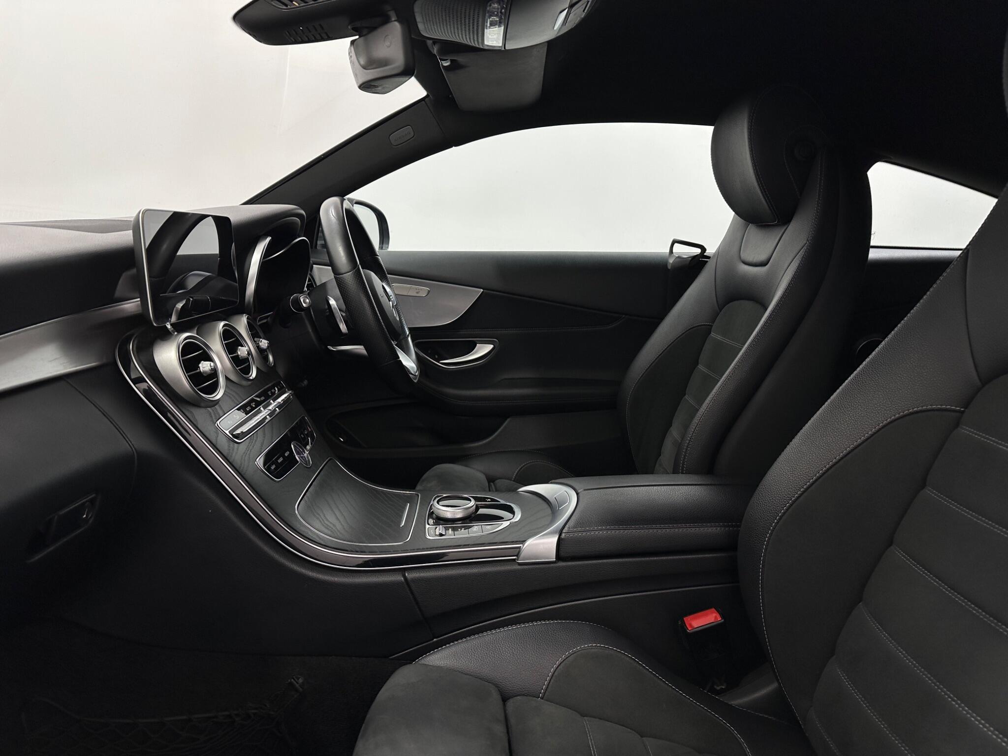 Mercedes-Benz C Class view 36