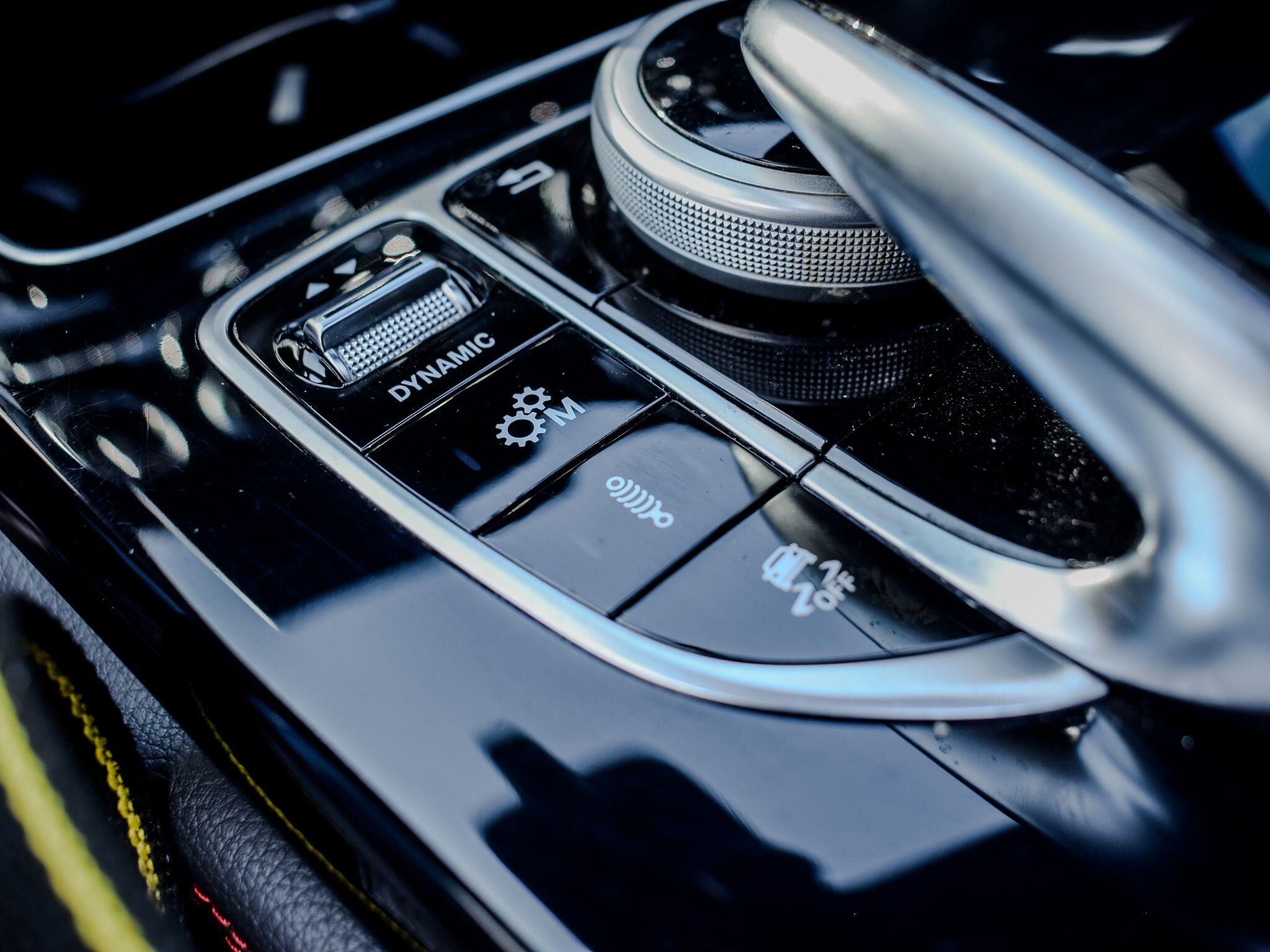 Mercedes-Benz GLC view 22