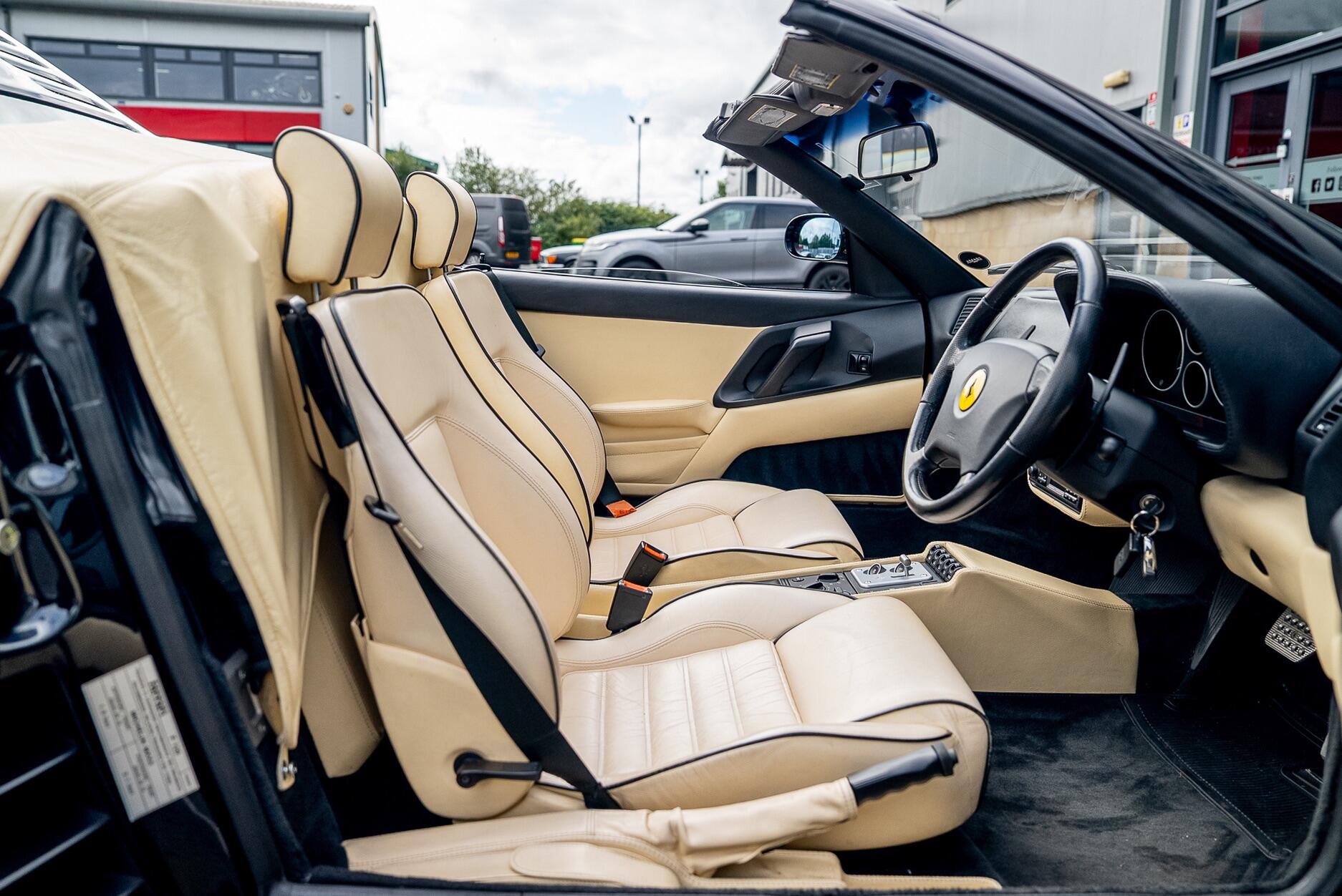 Ferrari 355 F1 view 31