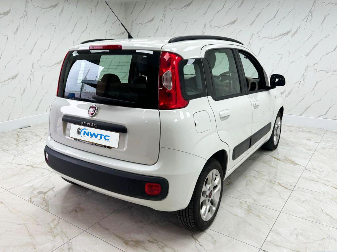 Fiat Panda view 11