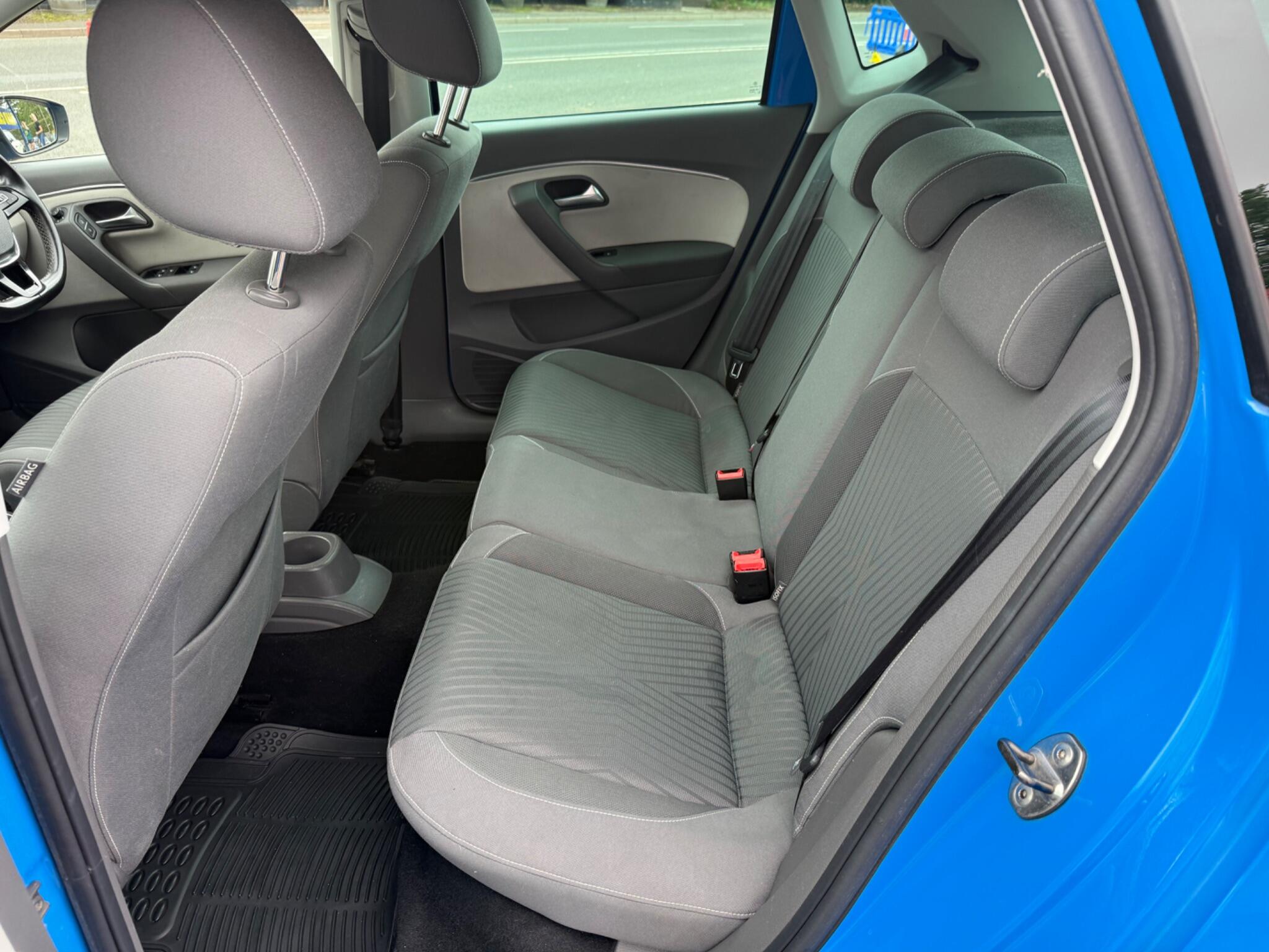 Volkswagen Polo view 19